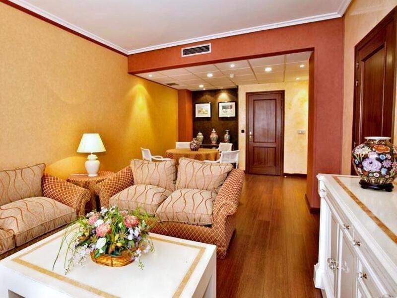 Hospedium Hotel Europa Centro Magaz De Pisuerga Ngoại thất bức ảnh