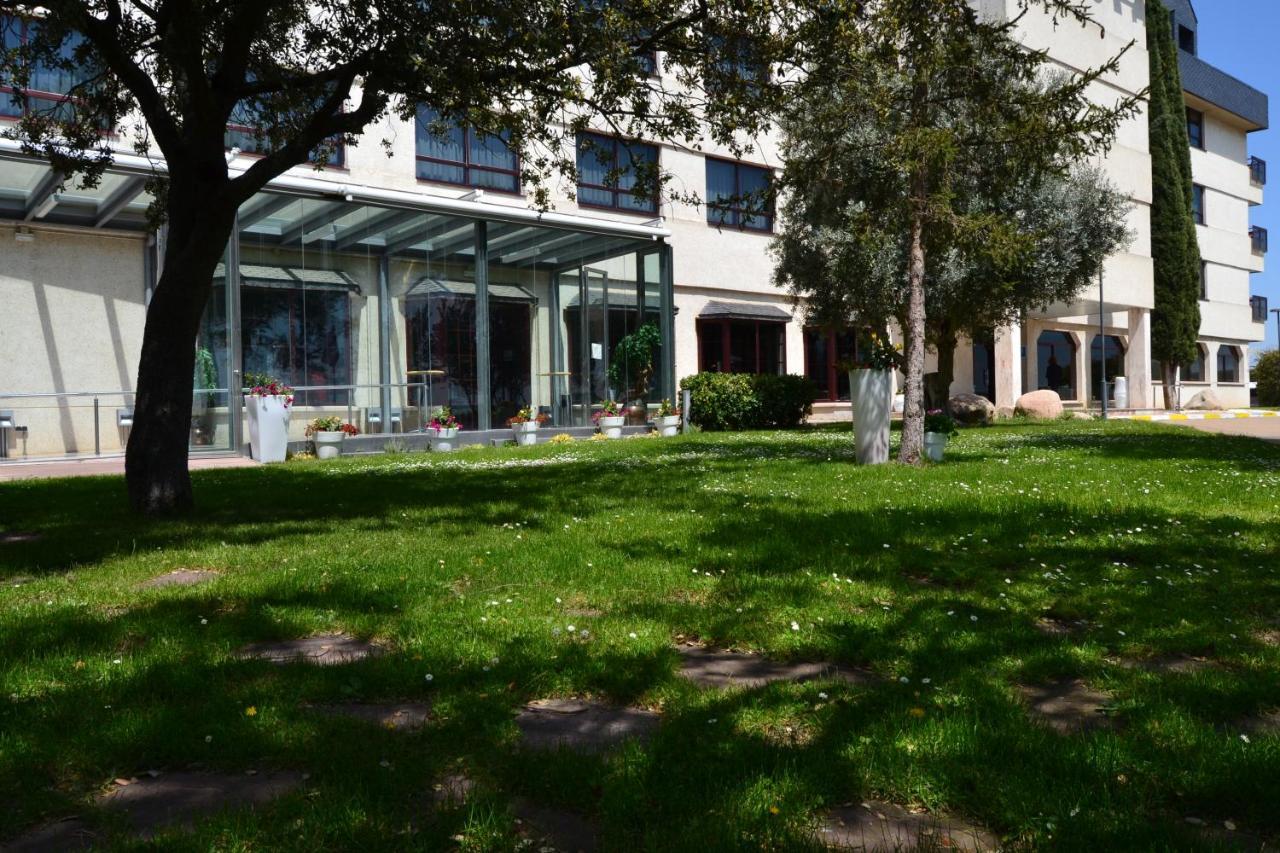Hospedium Hotel Europa Centro Magaz De Pisuerga Ngoại thất bức ảnh